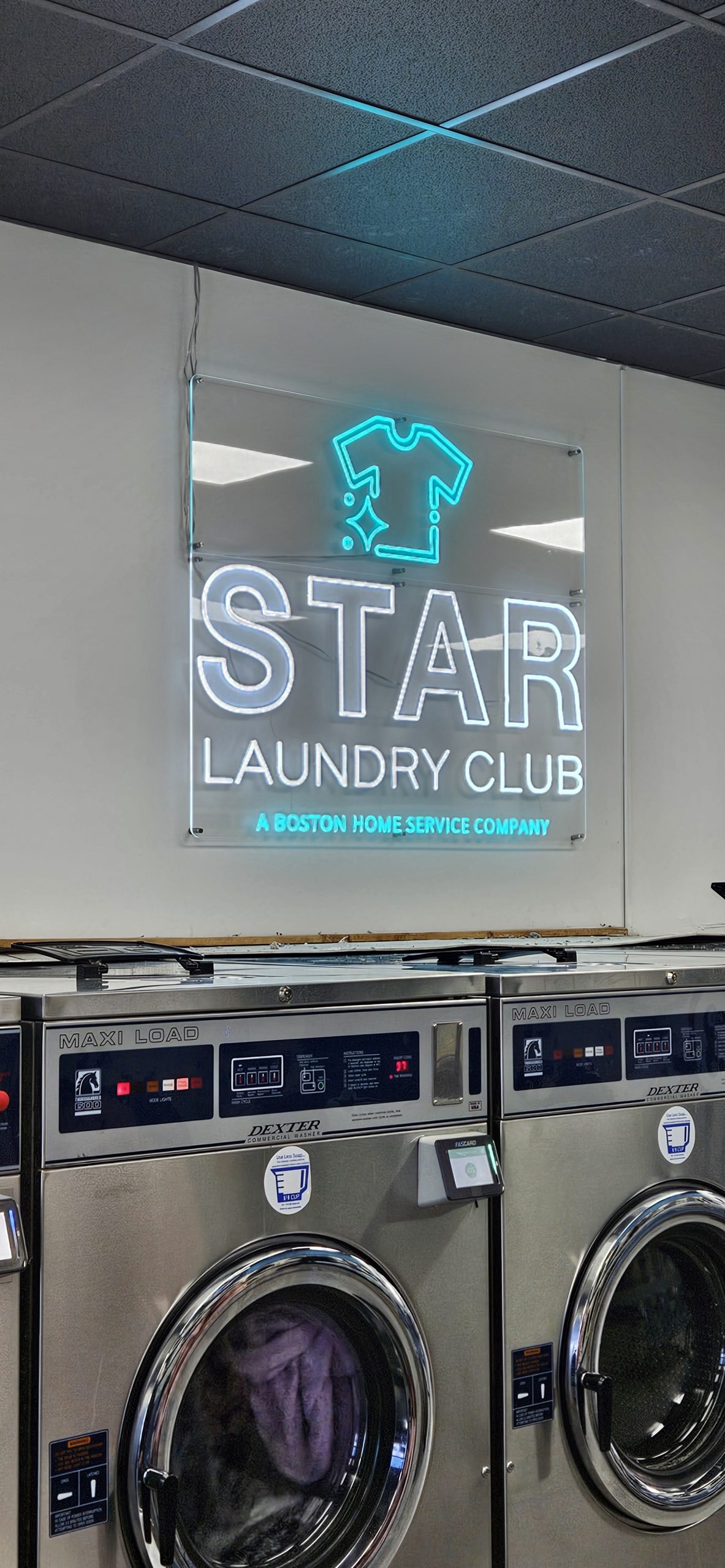 Same day laundry service near 01879, Massachusetts