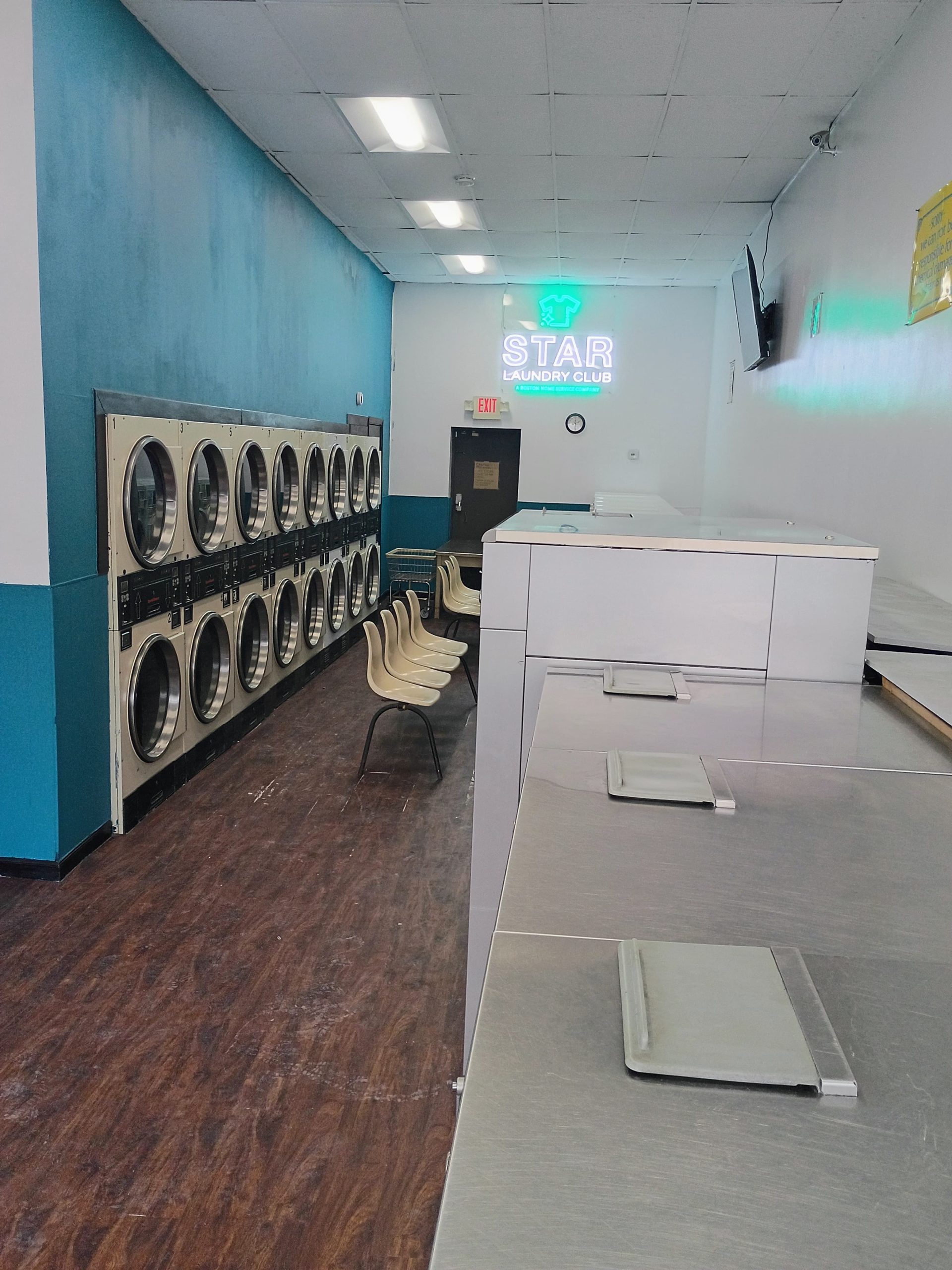 Same day laundry service near 02466, Massachusetts
