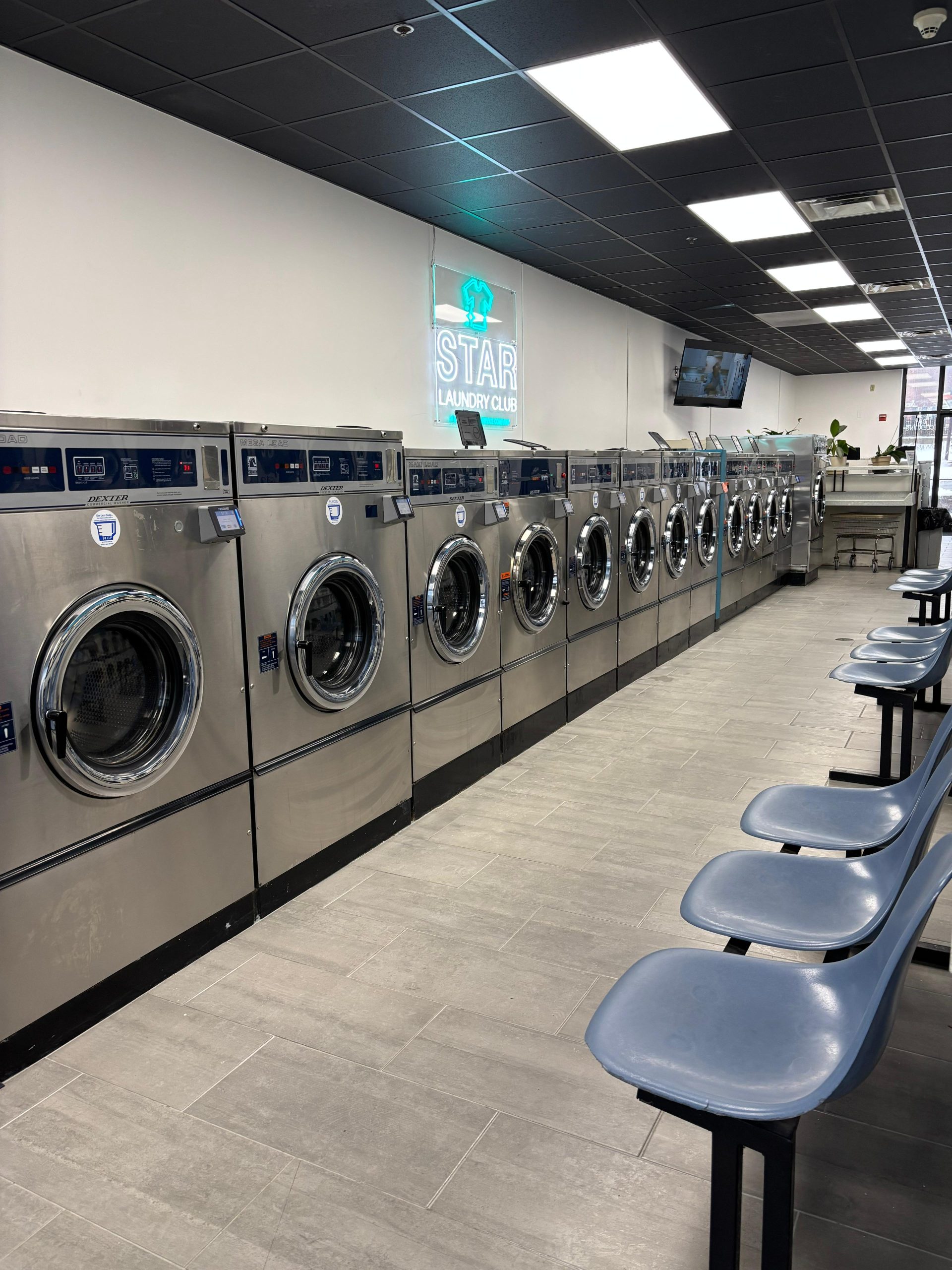 Same day laundry service near 03062 New Hampshire