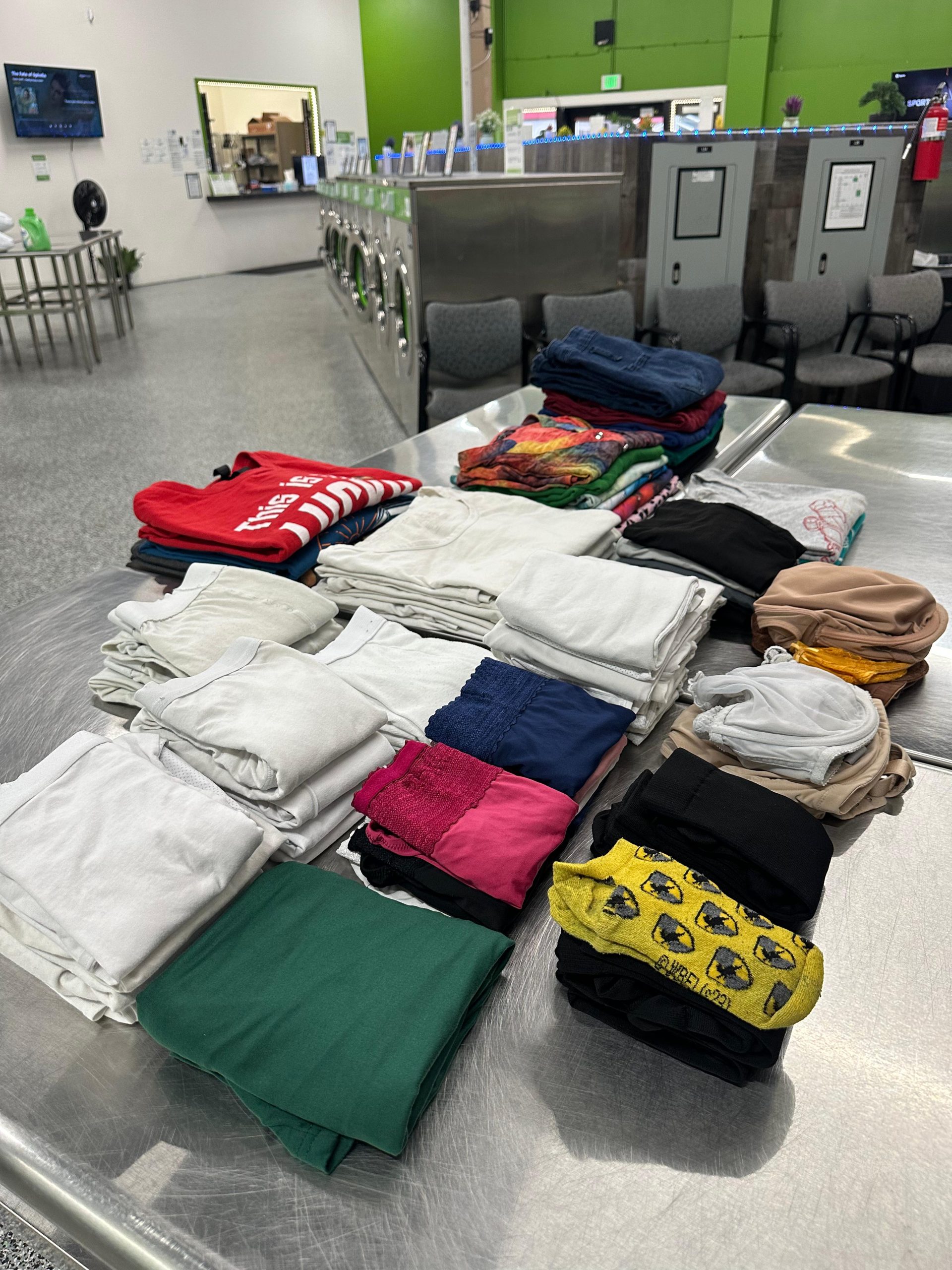 Same day laundry service near 84664 Utah from Star Laundry Club